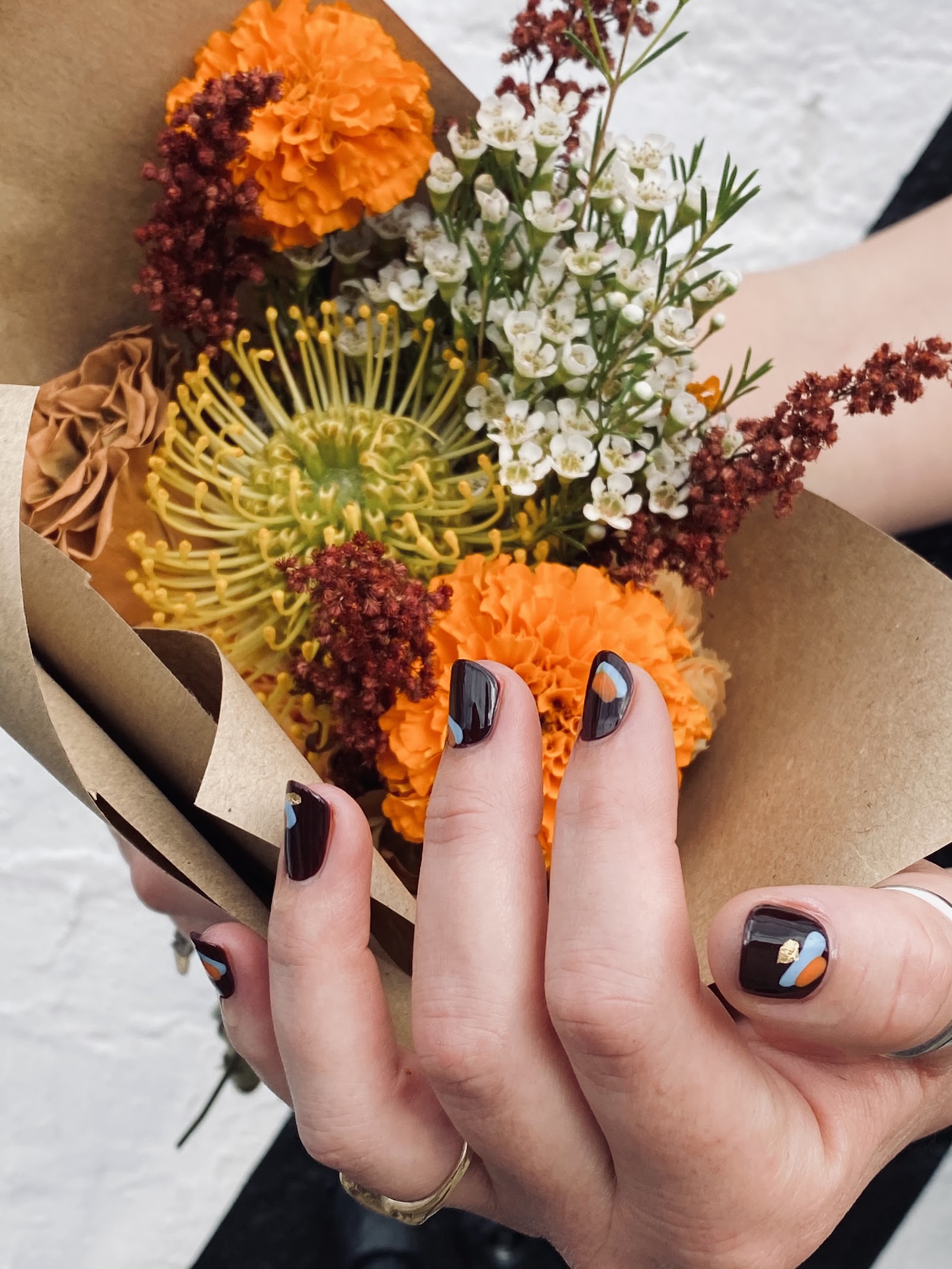 Moonz Natural Nail Care nail photo 1